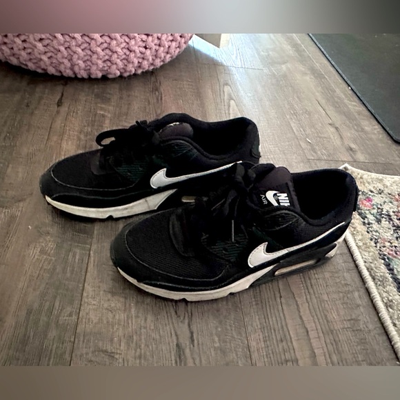 Nike AirMax size 7.5 - Picture 1 of 4